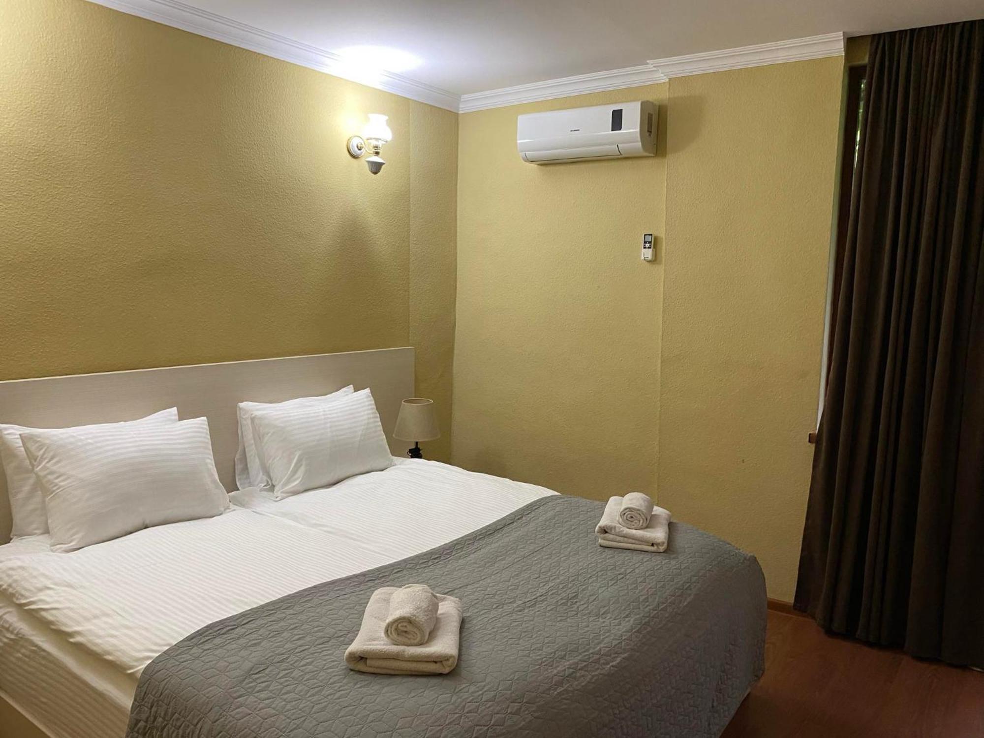Motion Hotel Borjomi Luaran gambar